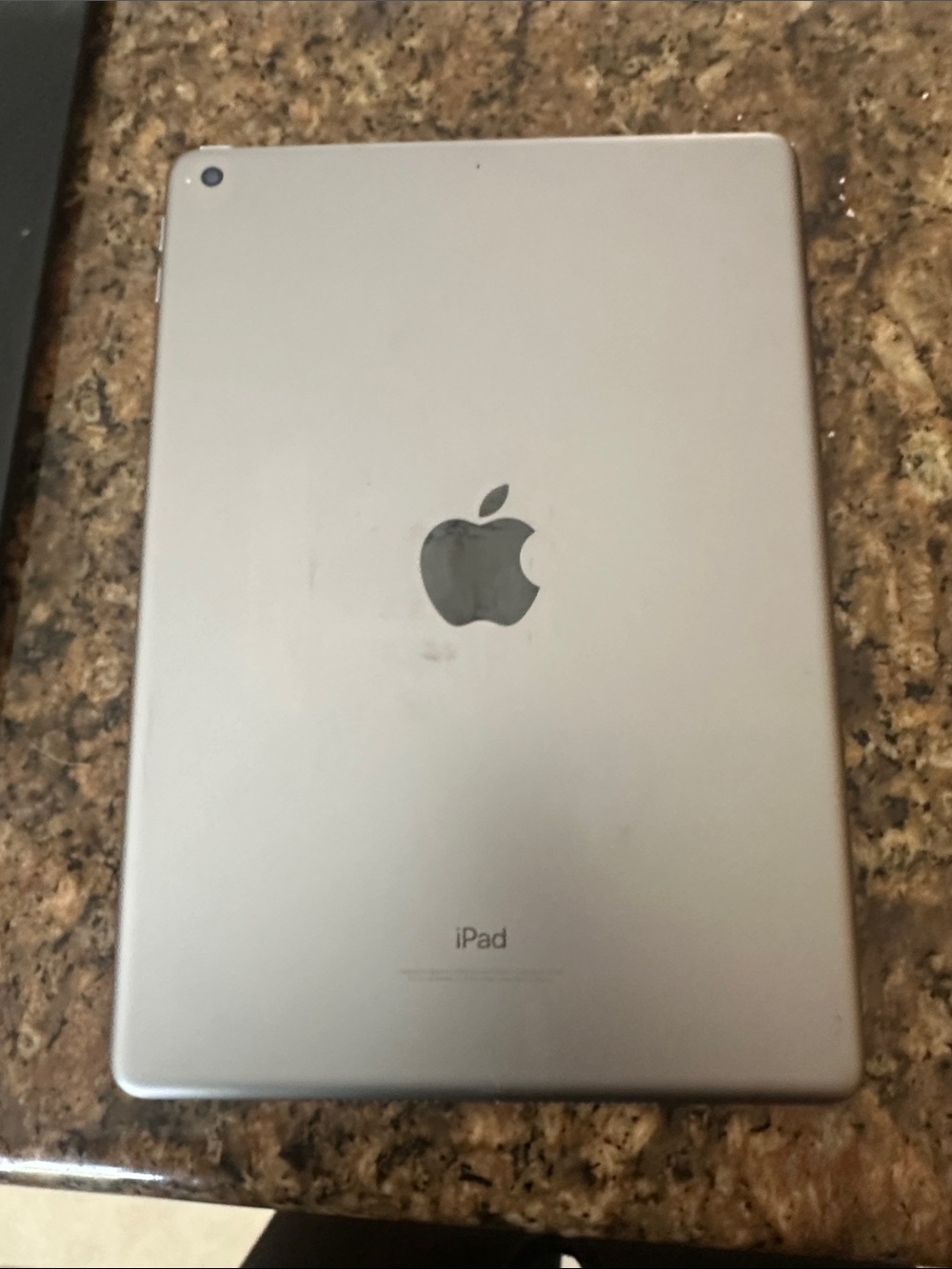 Apple Black Tablet with Home Button - Picture 2 of 6